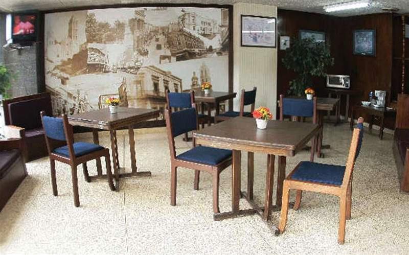 Hotel Premier Saltillo Coahuila Экстерьер фото